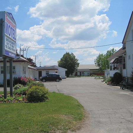 Rosecourt Motel ストラトフォード エクステリア 写真